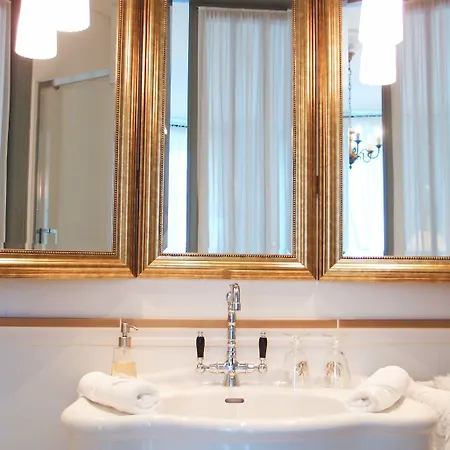 L'invitation Au Voyage Bed and breakfast