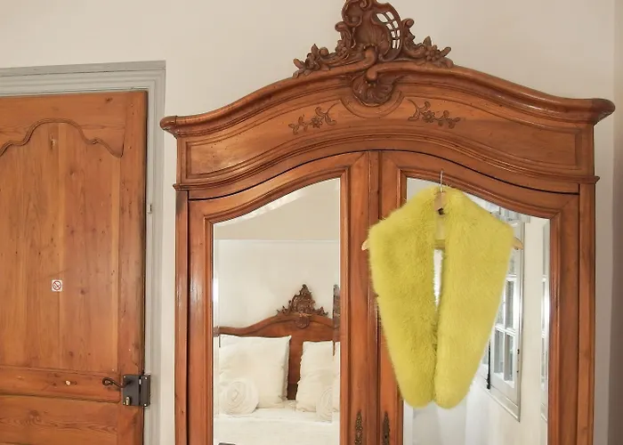 Oda ve Kahvaltı L'invitation Au Voyage 4*